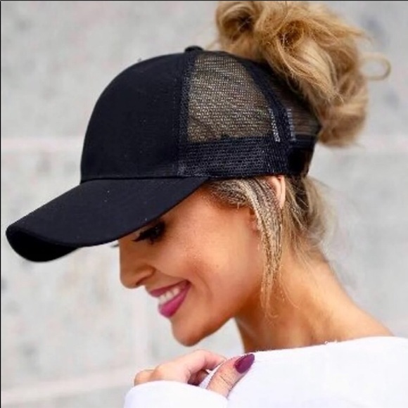 Accessories - Black Mesh Baseball Ponycap - For Buns & Ponytails